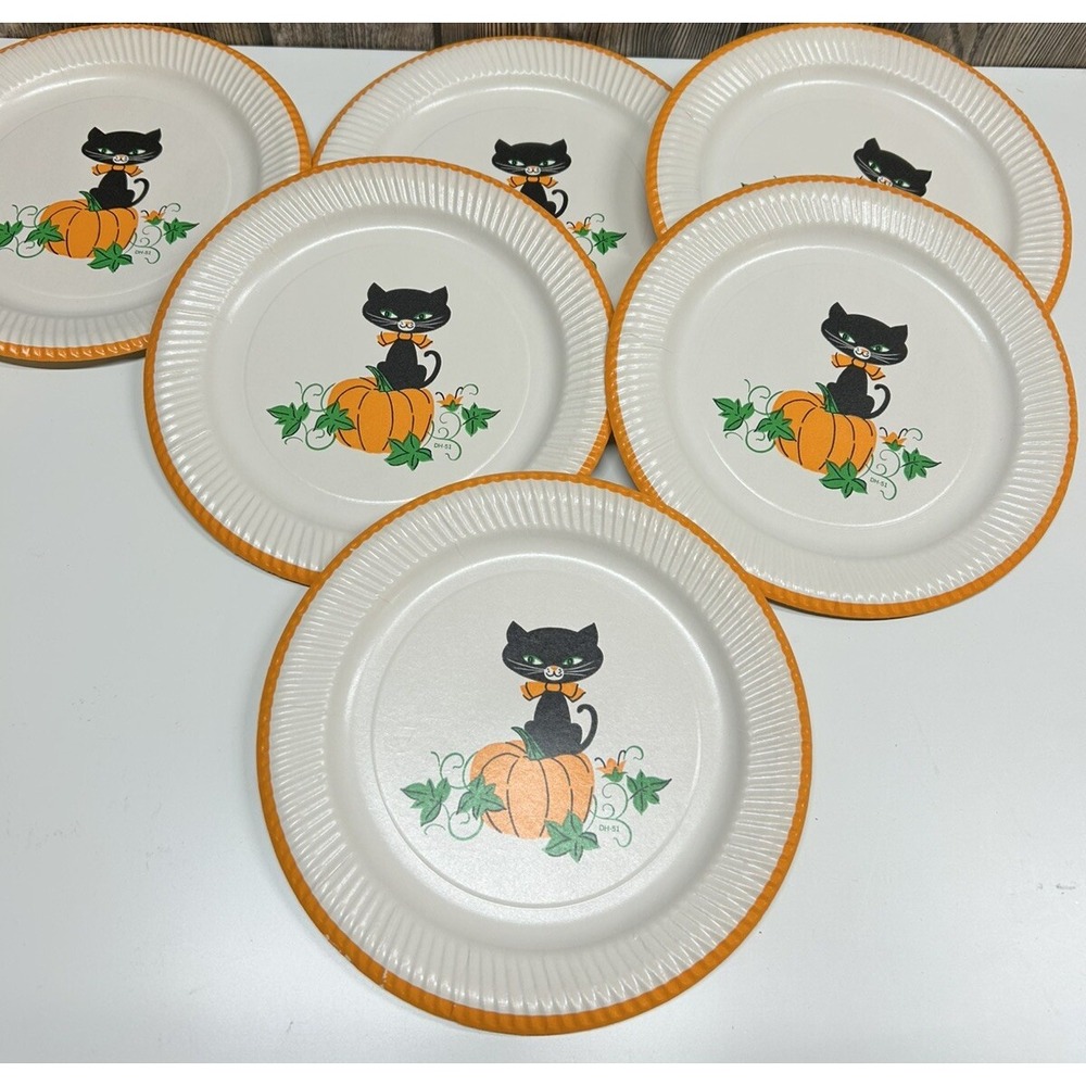 vtg 6 HALLOWEEN‎ PAPER PLATES by Laurel (American Greetings) black cat pumpkin